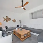 White Wave Villa Kithnos
