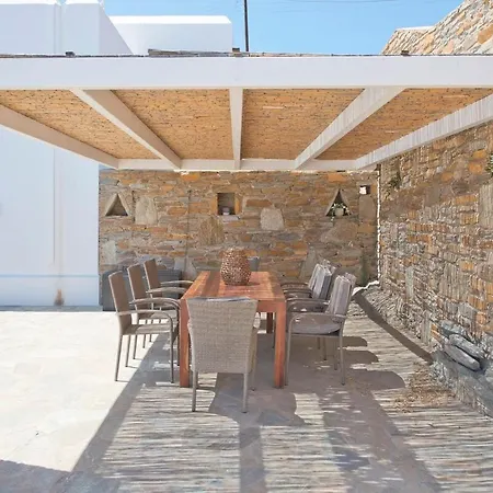 White Wave Kythnos Villa