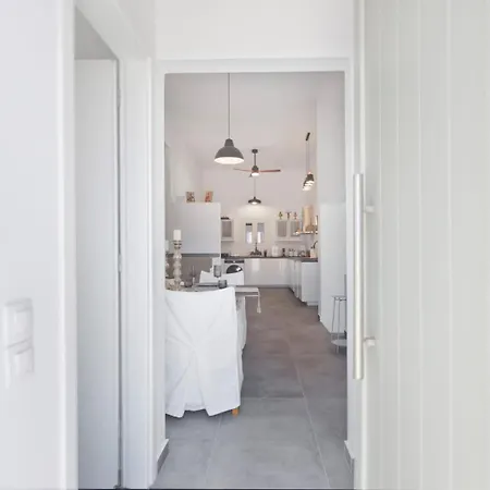 White Wave Villa *