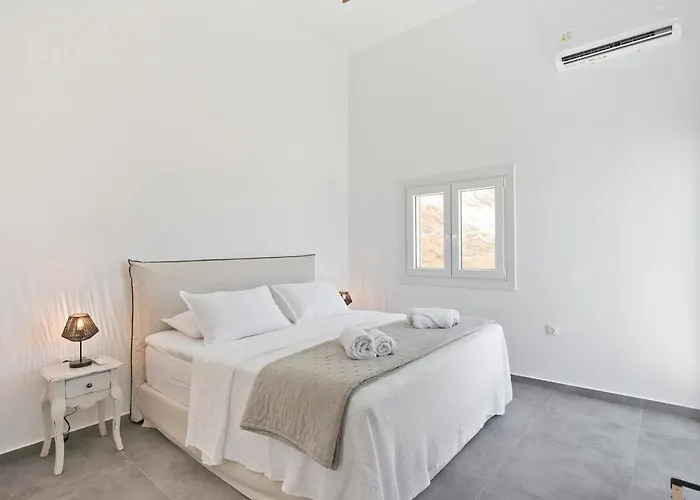 White Wave Kythnos Kithnos