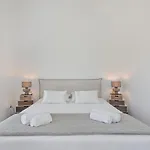 Villa White Wave *