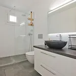White Wave Villa *