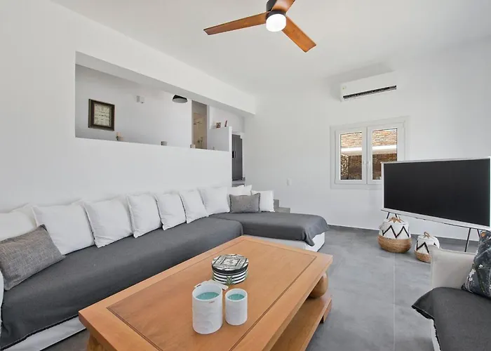 White Wave Kythnos Kythnos