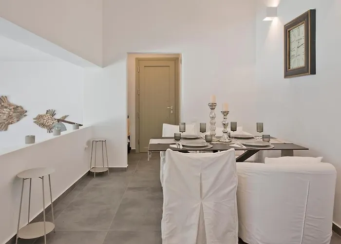 White Wave Kythnos Kythnos