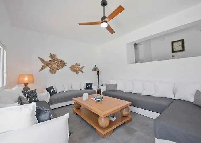 White Wave Villa Kythnos